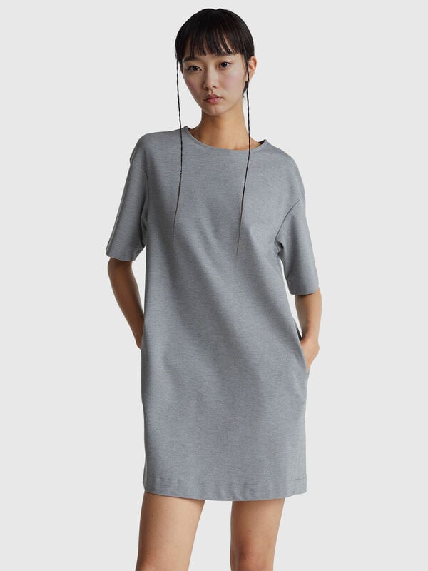 Robe douce en mélange de viscose extensible Femme