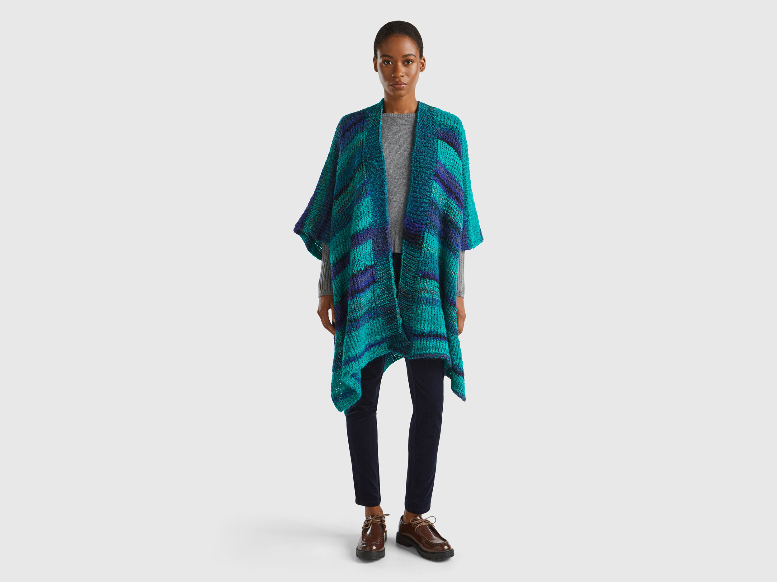 Cape et Poncho Mailles Femme Collection 2024 Benetton