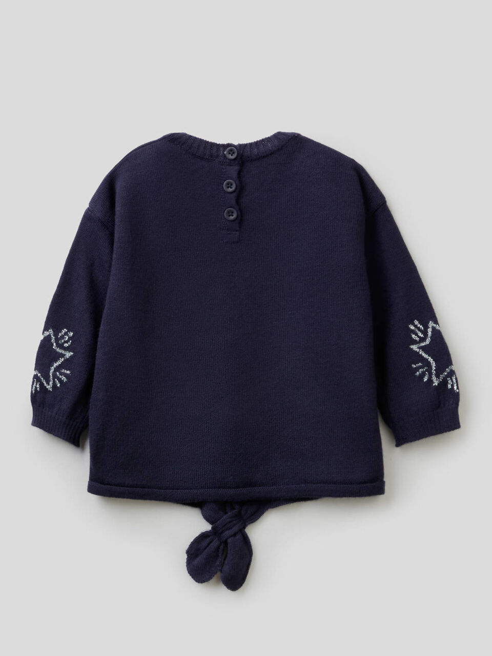 Pull avec étoiles en intarsia et noeud image number 2