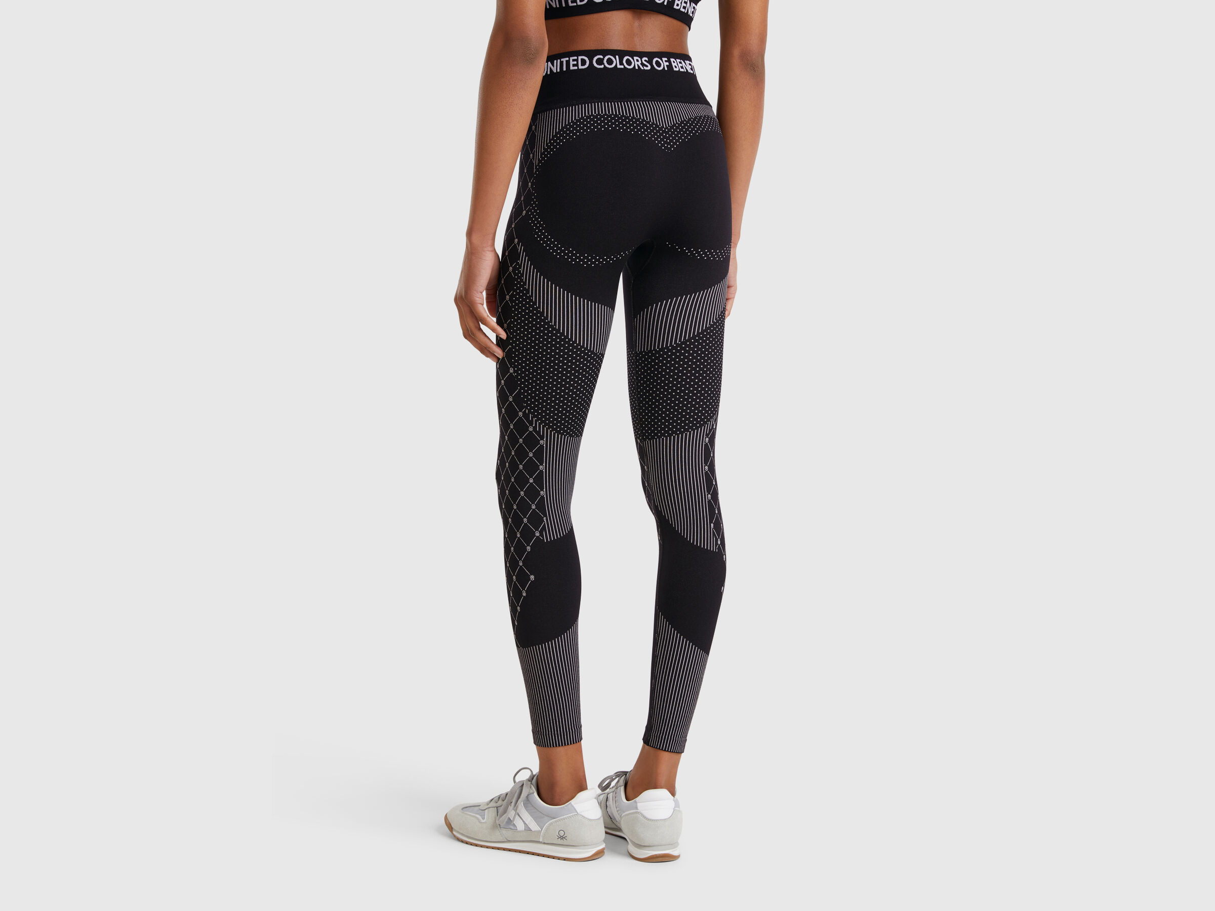TROUSERS Femme image number 1