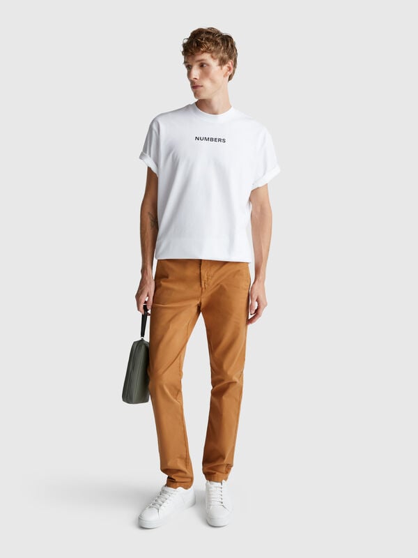 Pantalon chino slim en coton Homme