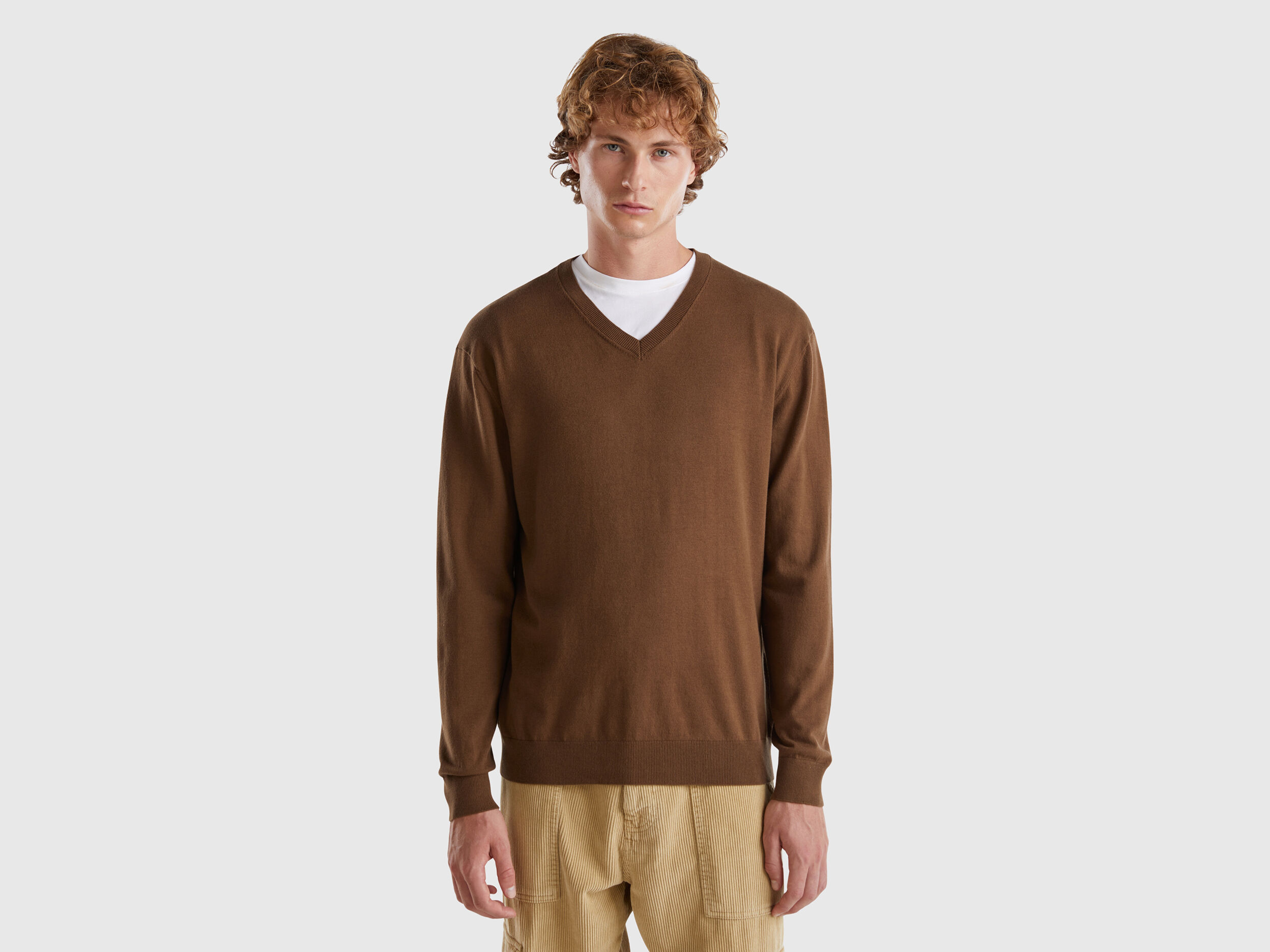 Pulls Col en V Homme Nouvelle Collection 2024 Benetton