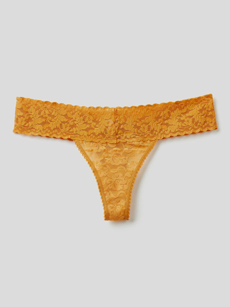 String en dentelle stretch image number 1