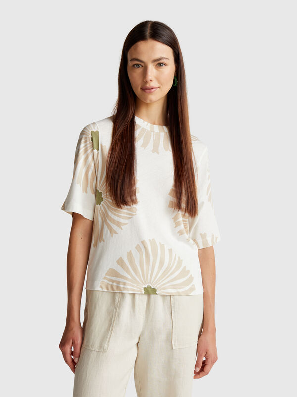 T-shirt à motif fleuri Femme