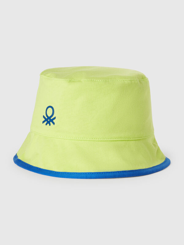 Bonnet réversible avec imprimé requin Garçon