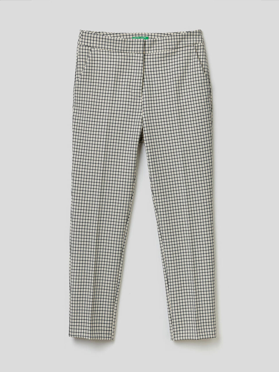 Pantalon à carreaux image number 1