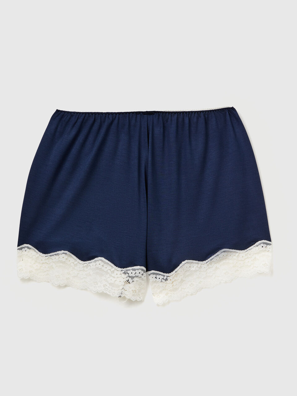 SHORTS Femme image number 2
