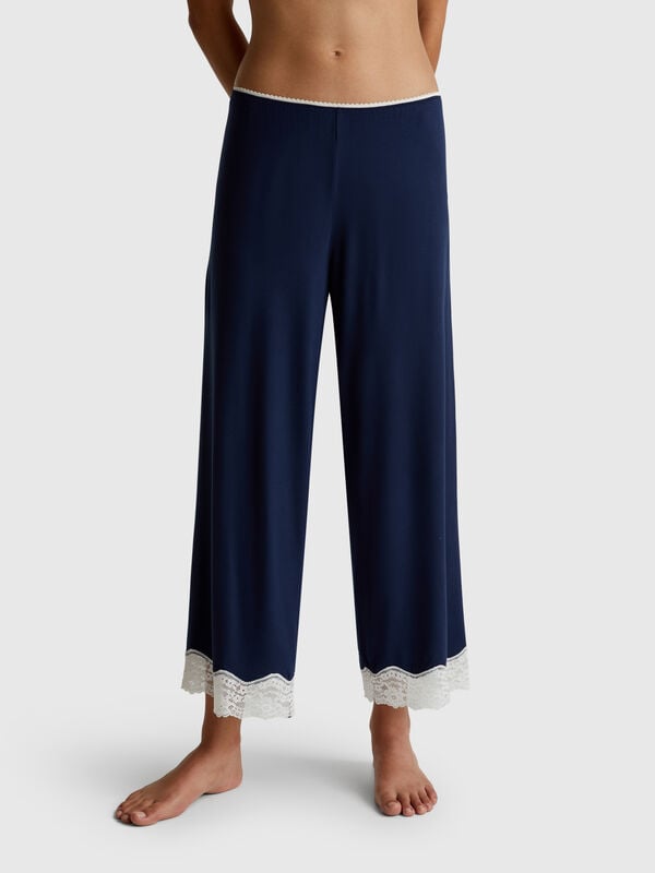 Pantalon fluide 3/4 avec dentelle Femme