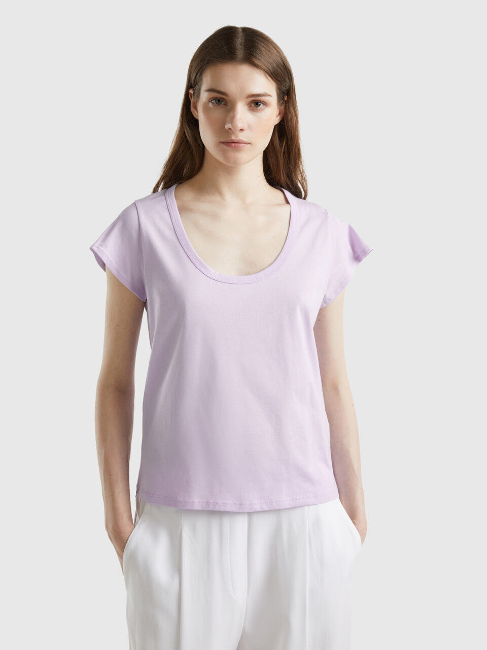 T shirts et Tops Femme Nouvelle Collection 2024 Benetton