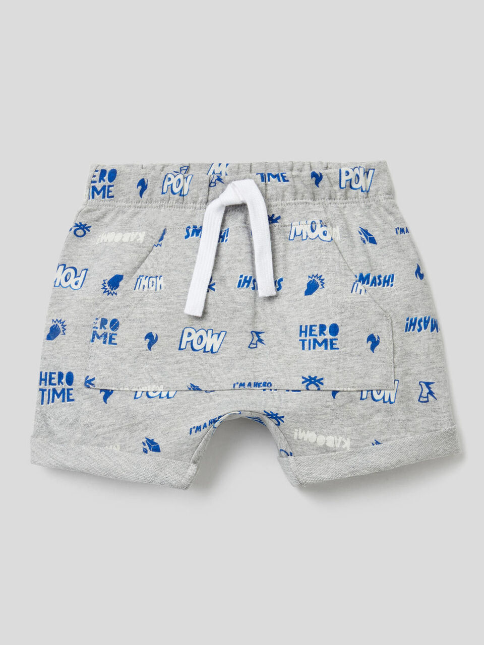 Short avec grande poche image number 1