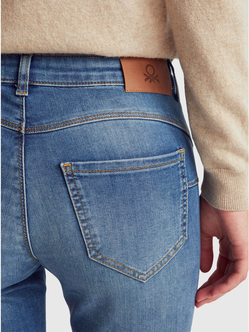 TROUSERS Femme image number null