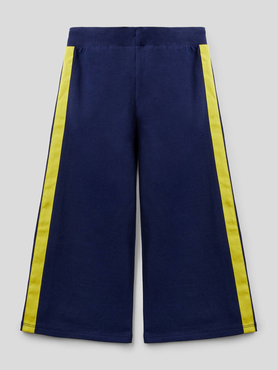Pantalon cropped en molleton image number 2
