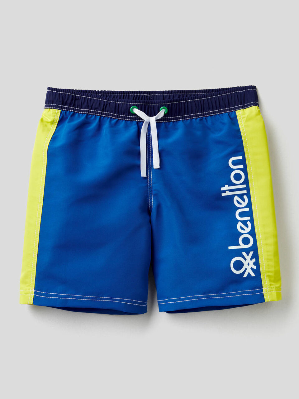 Boxer de bain avec empiècements de couleur contrastée image number 1