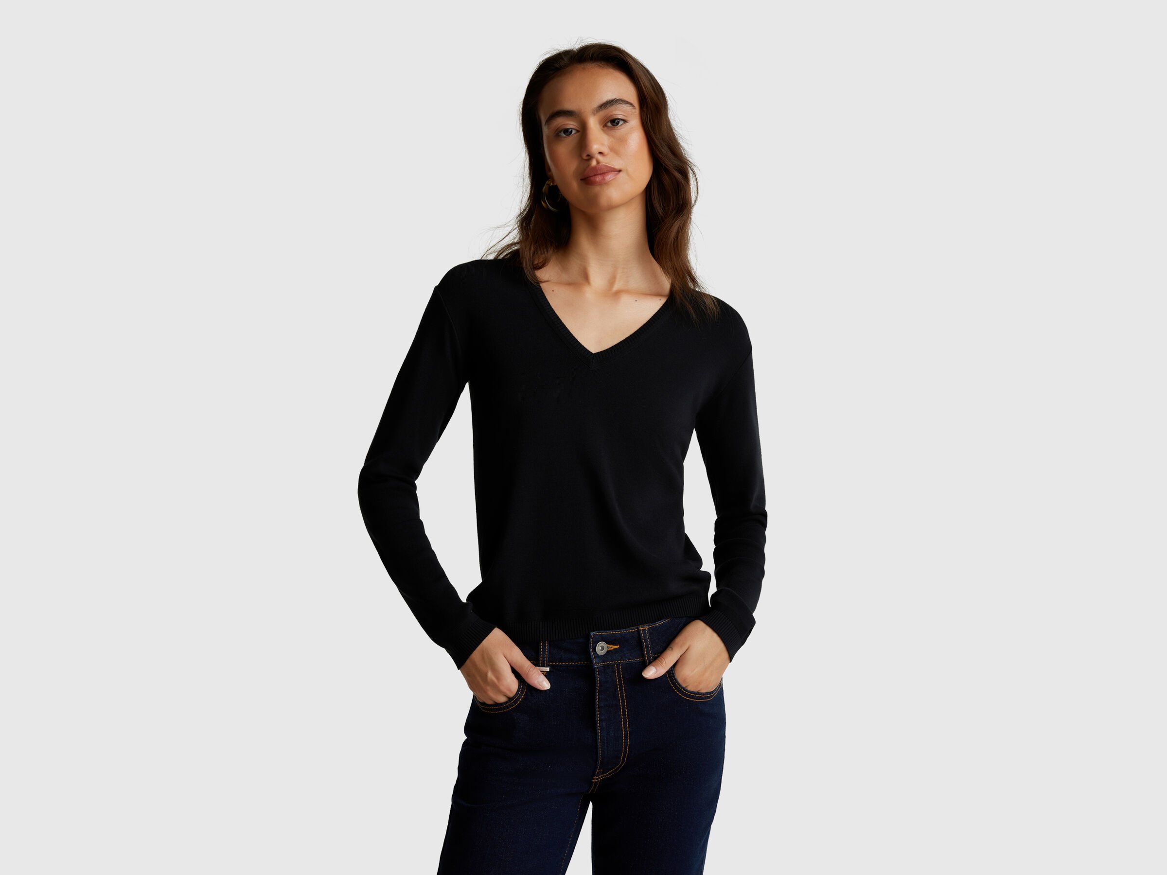 V NECK SWEATER L/S Femme image number 0