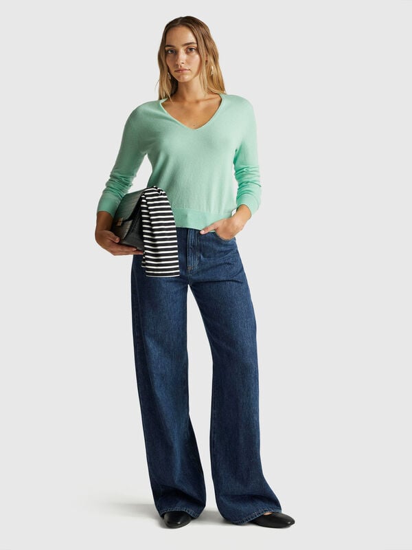 Pull col V vert clair en pure laine mérinos Femme