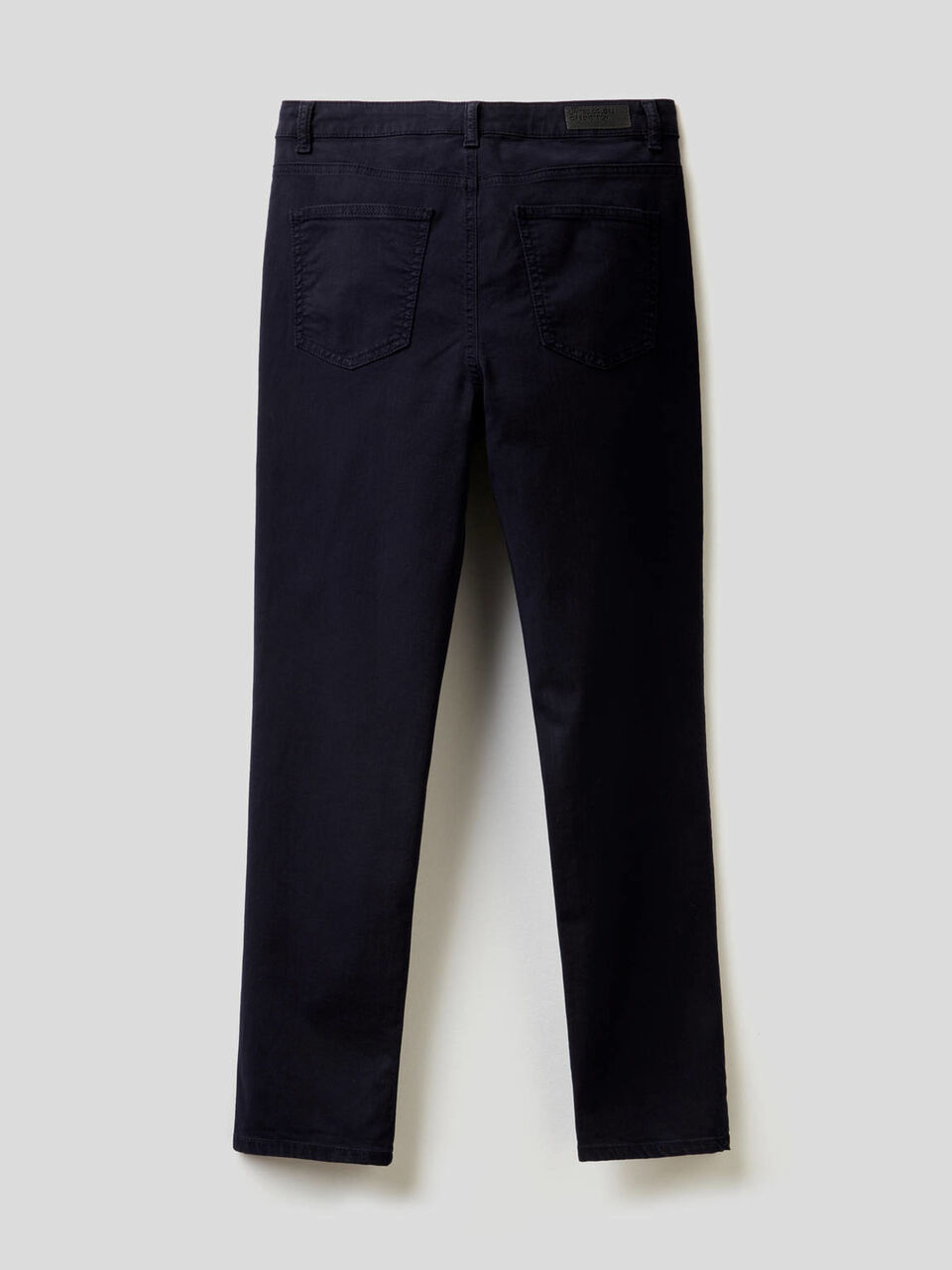 Pantalon en coton stretch image number 2