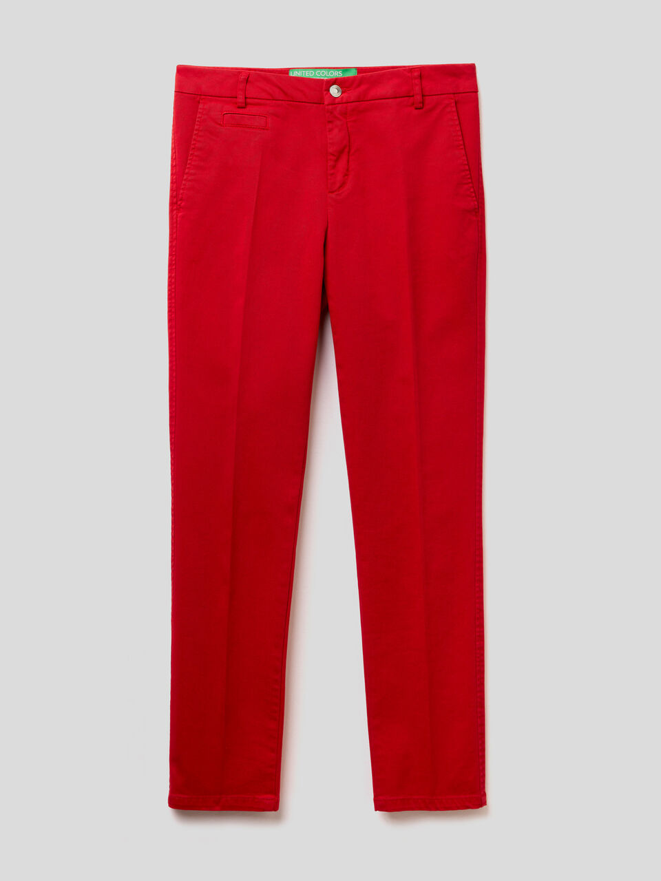 Chino coupe slim en coton image number 1