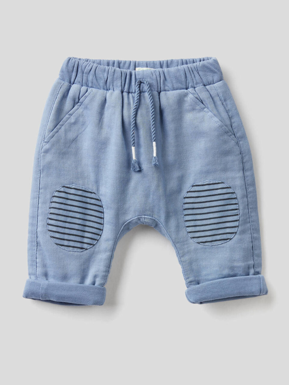 Pantalon avec patch à rayures image number 1