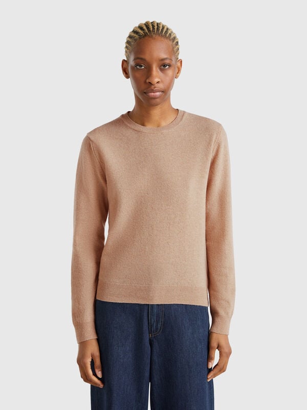 Pull beige à col rond en laine mérinos Femme