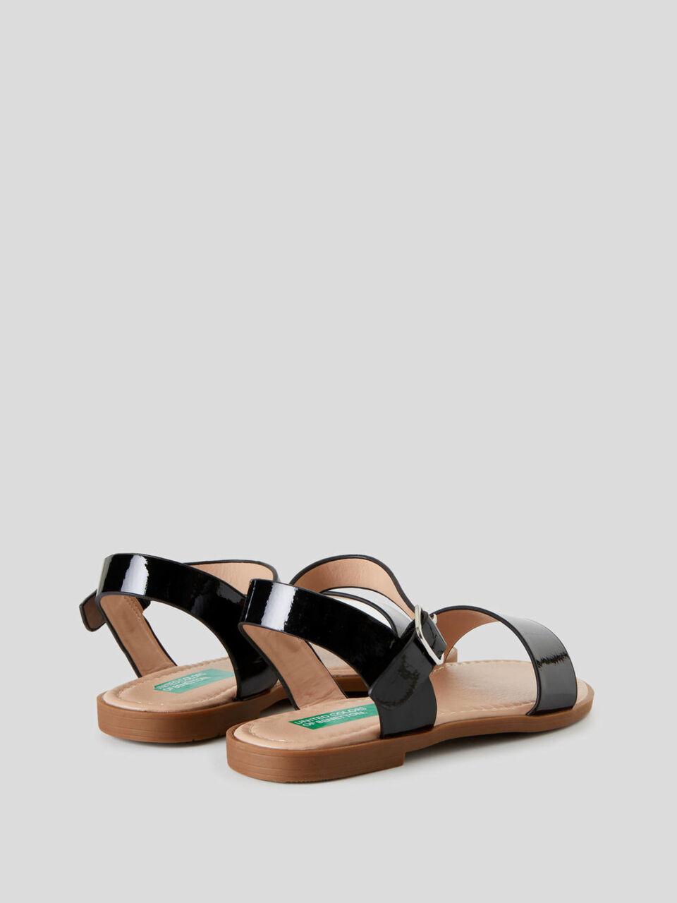 Sandales plates avec ceinture image number 2