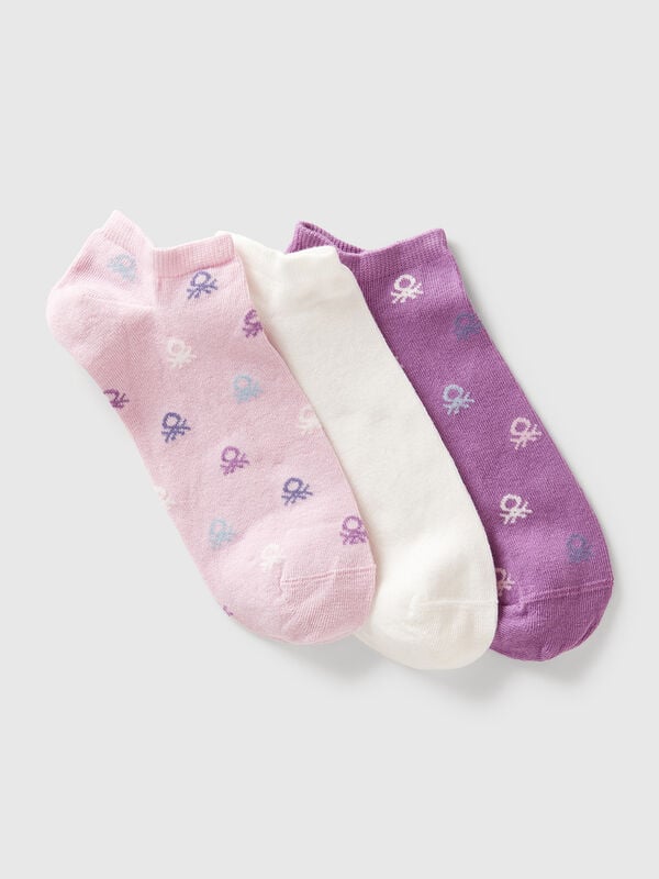 Trois paires de chaussettes en coton mélangé extensible