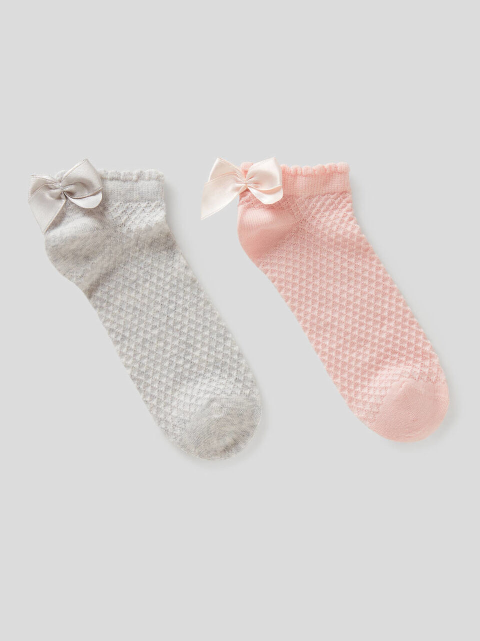 Deux paires de chaussettes avec noeud image number 1