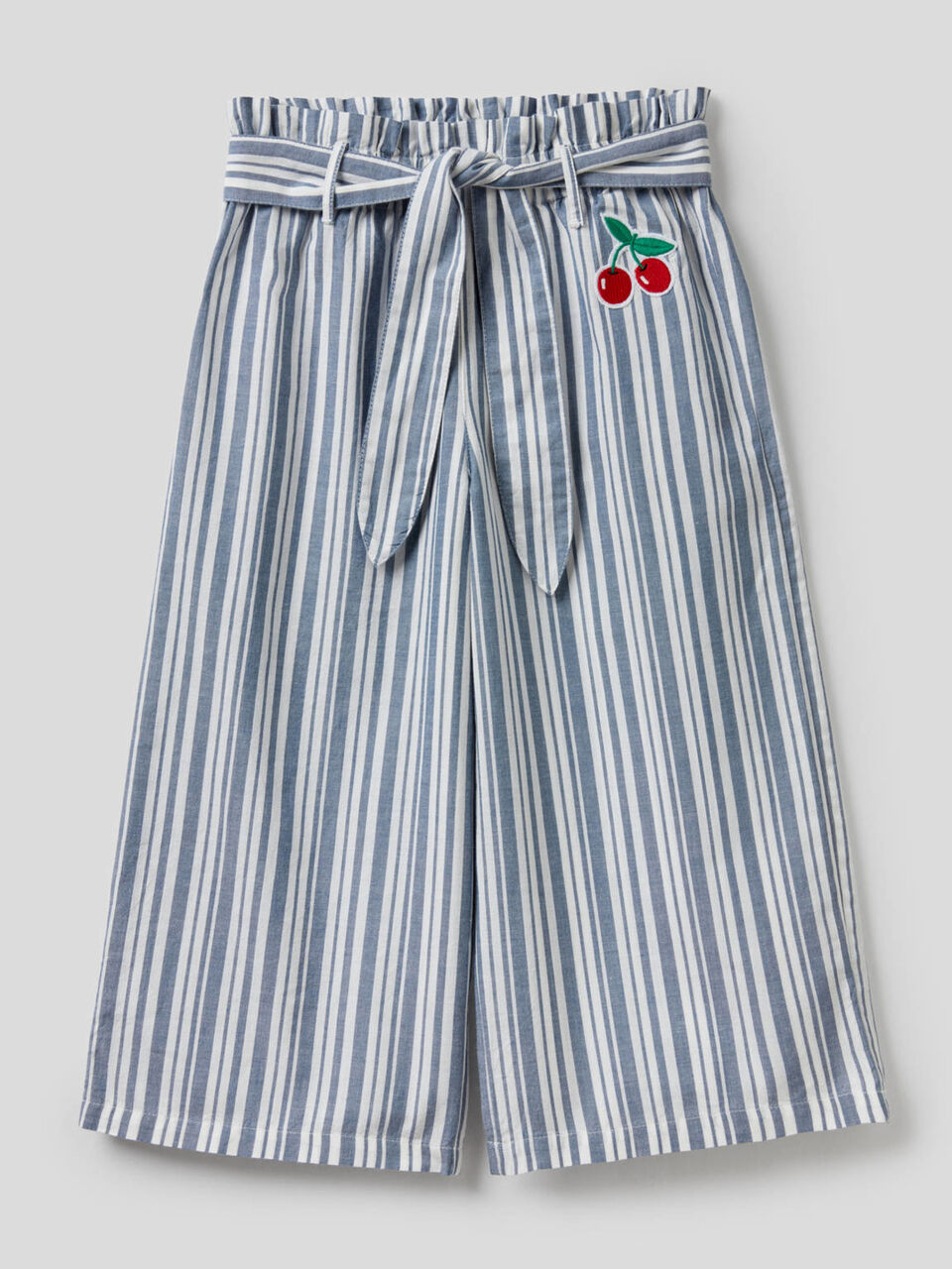 Pantalon large à rayures avec ceinture image number 1