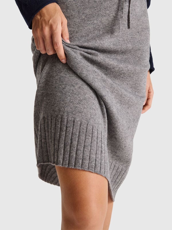 Jupe midi en mélange de cachemire Femme