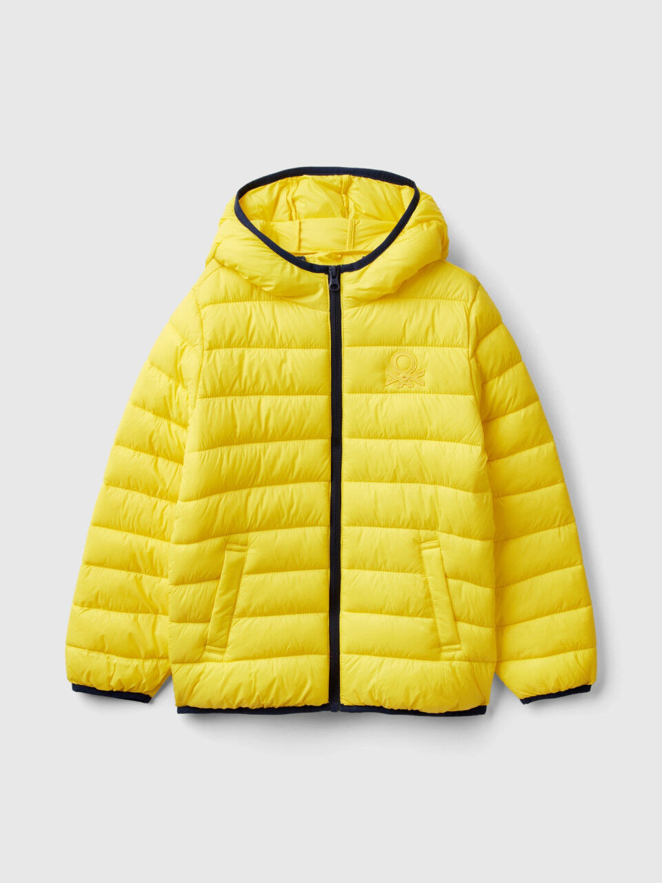 Doudounes Chaudes Gar on Collection 2023 Benetton