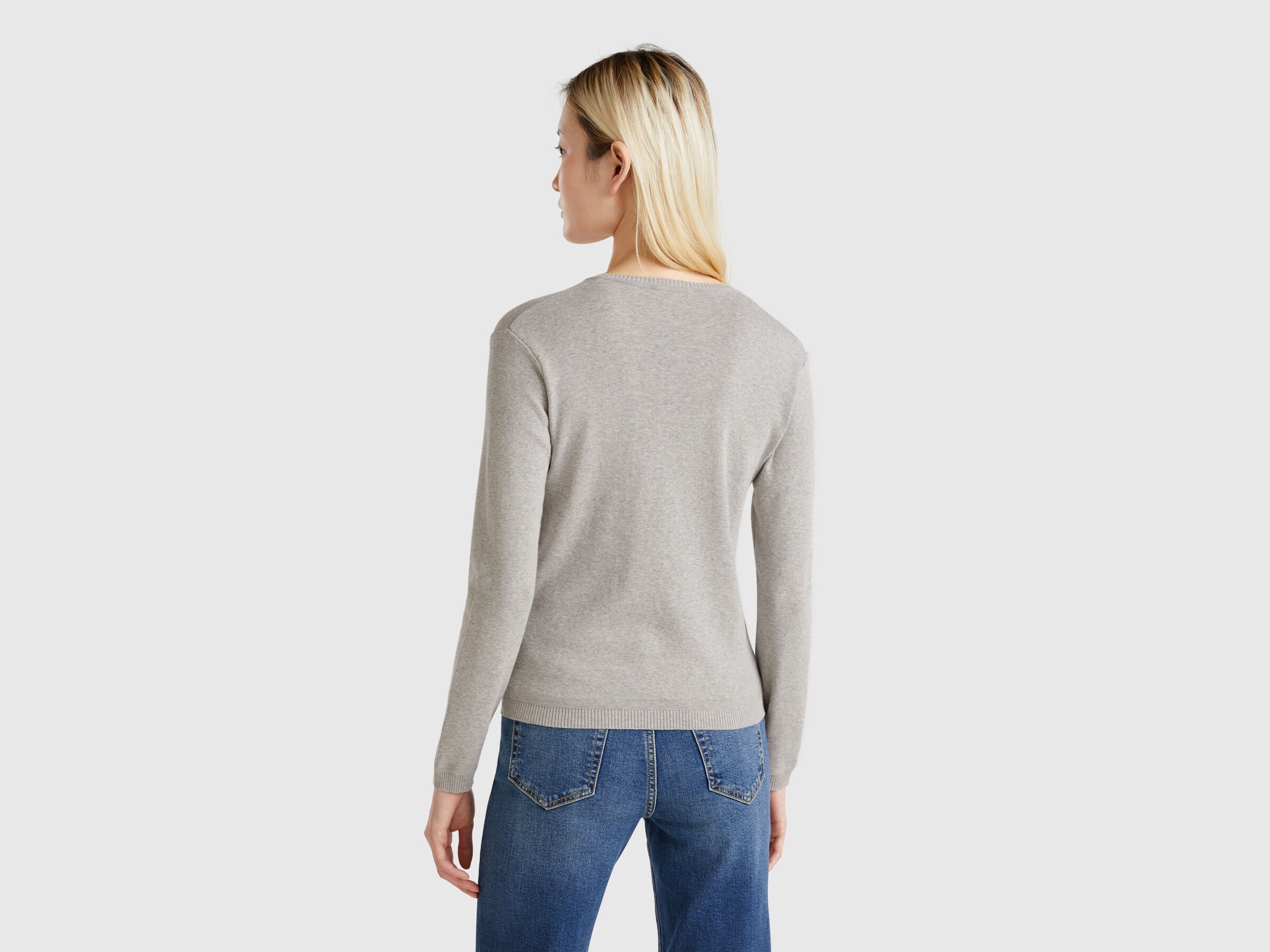 V NECK SWEATER L/S Femme image number 1