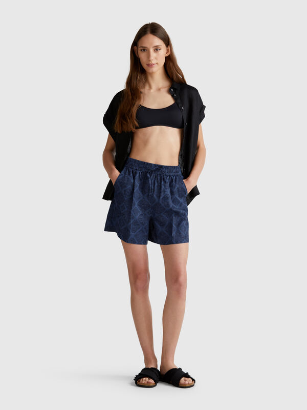 Short en lin imprimé Femme