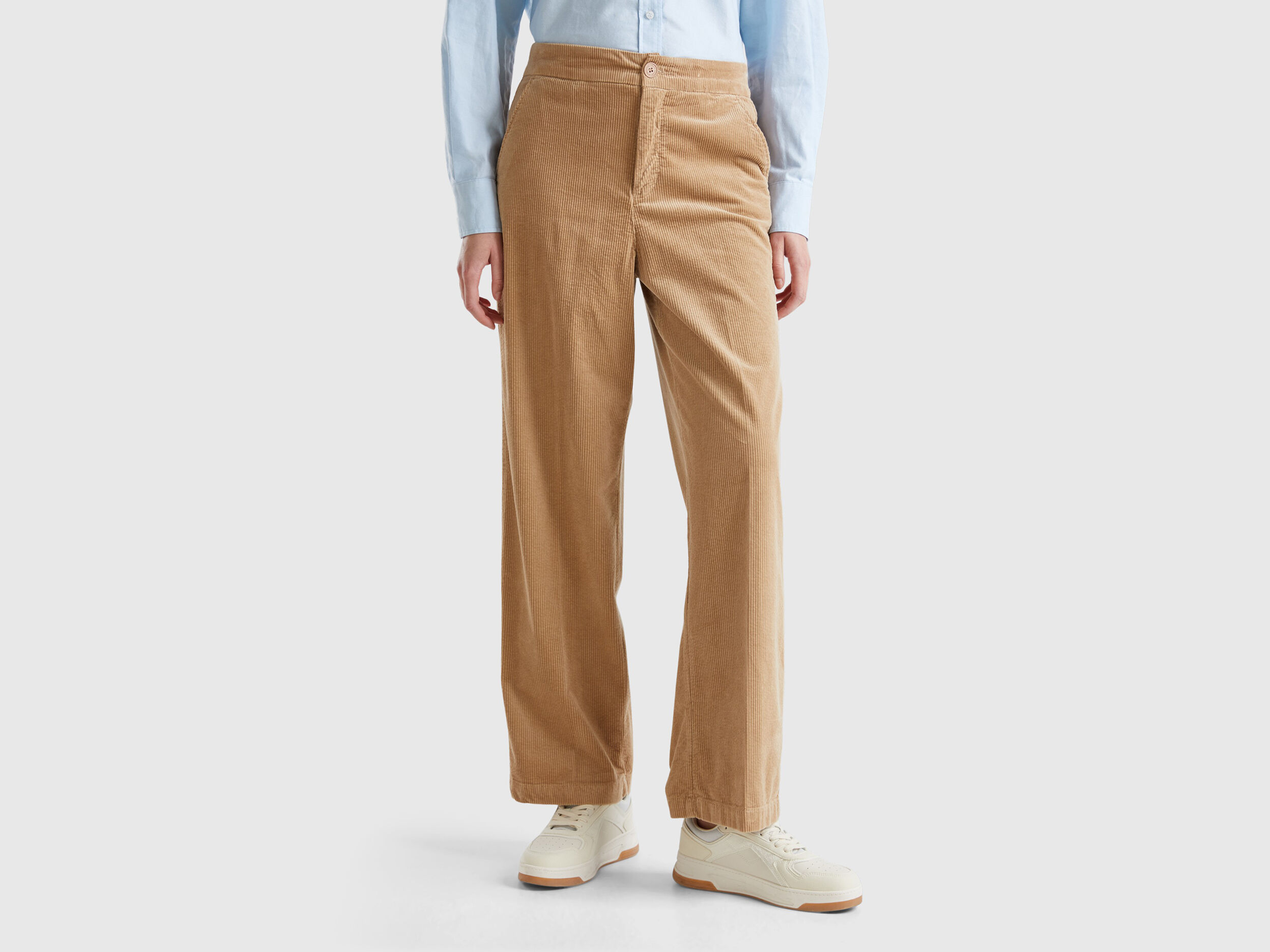 Pantalon ample en velours Camel Benetton