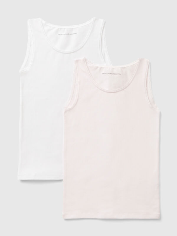 Deux débardeurs en coton stretch Filles