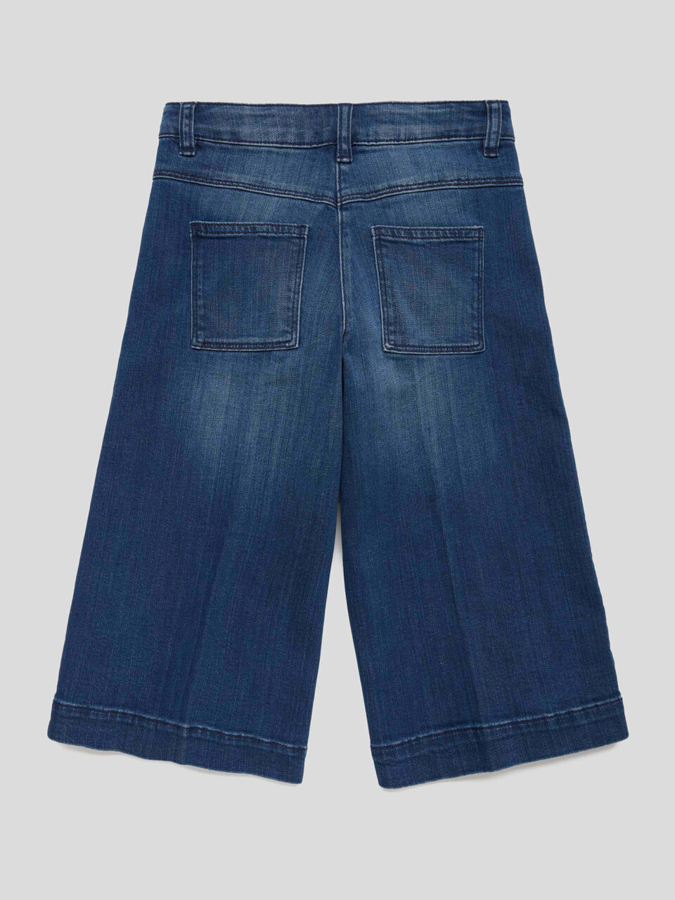 Jean large 3/4 image number 2