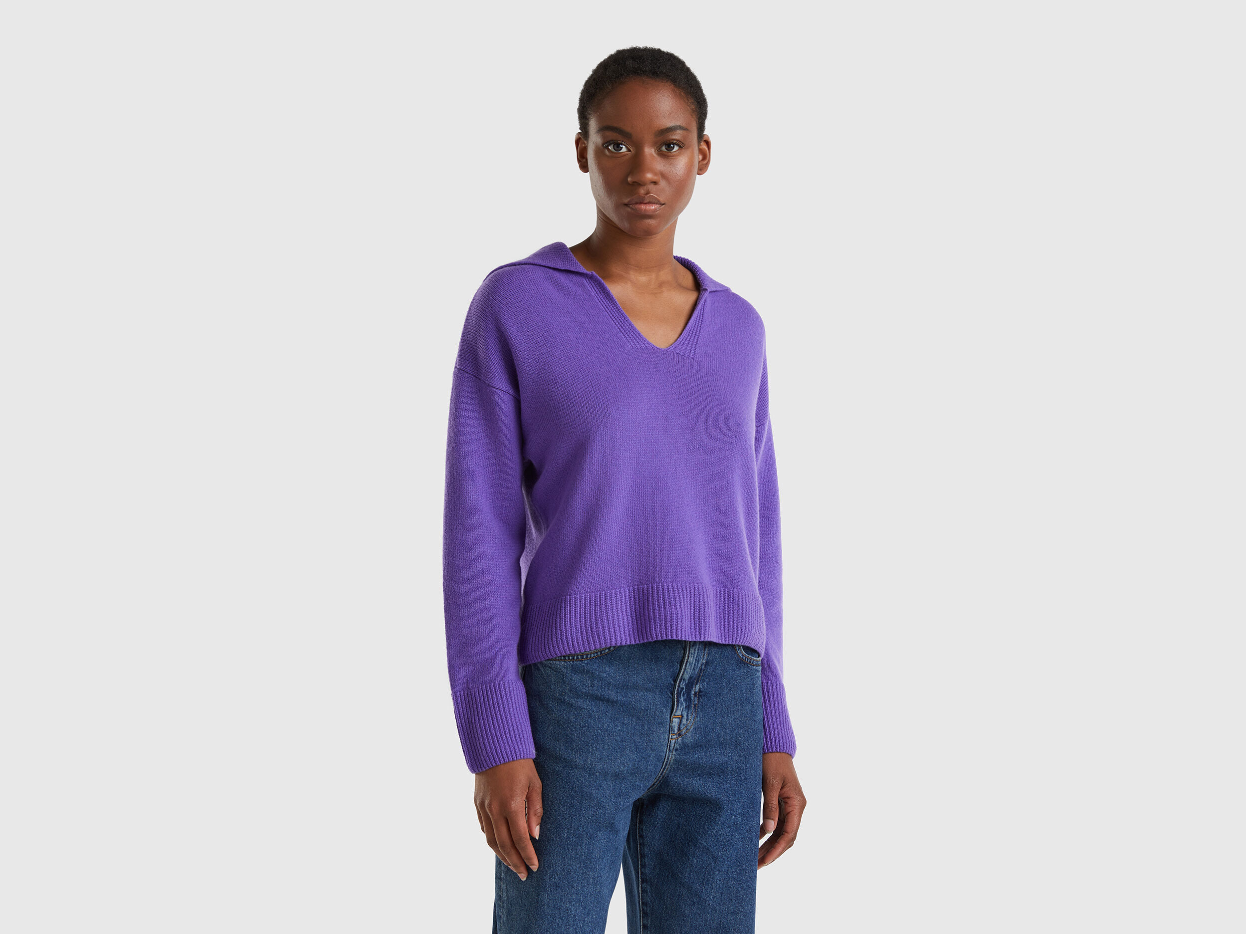 Pull boxy fit col polo Violet Benetton
