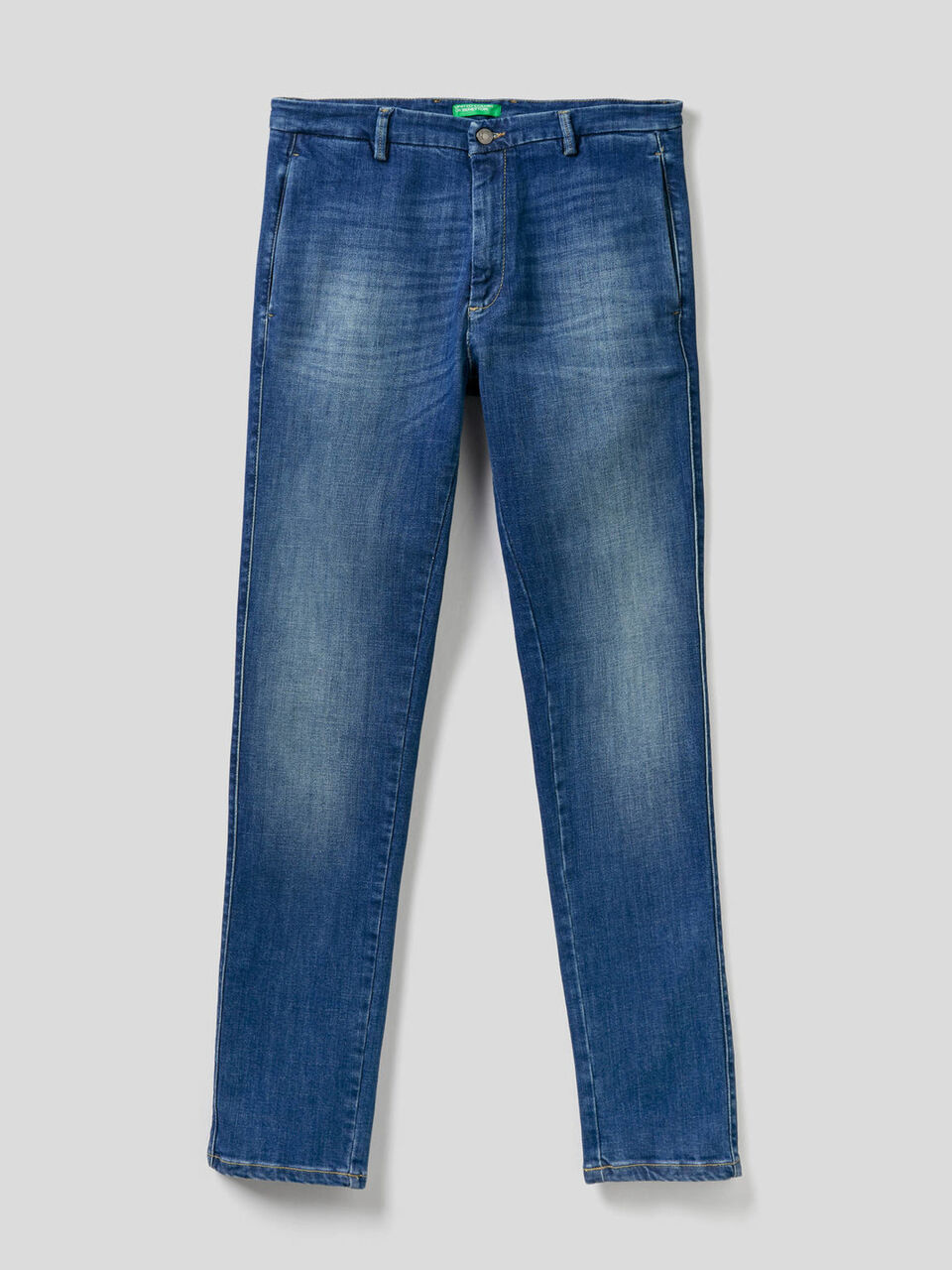 Chino coupe slim en denim stretch image number 1