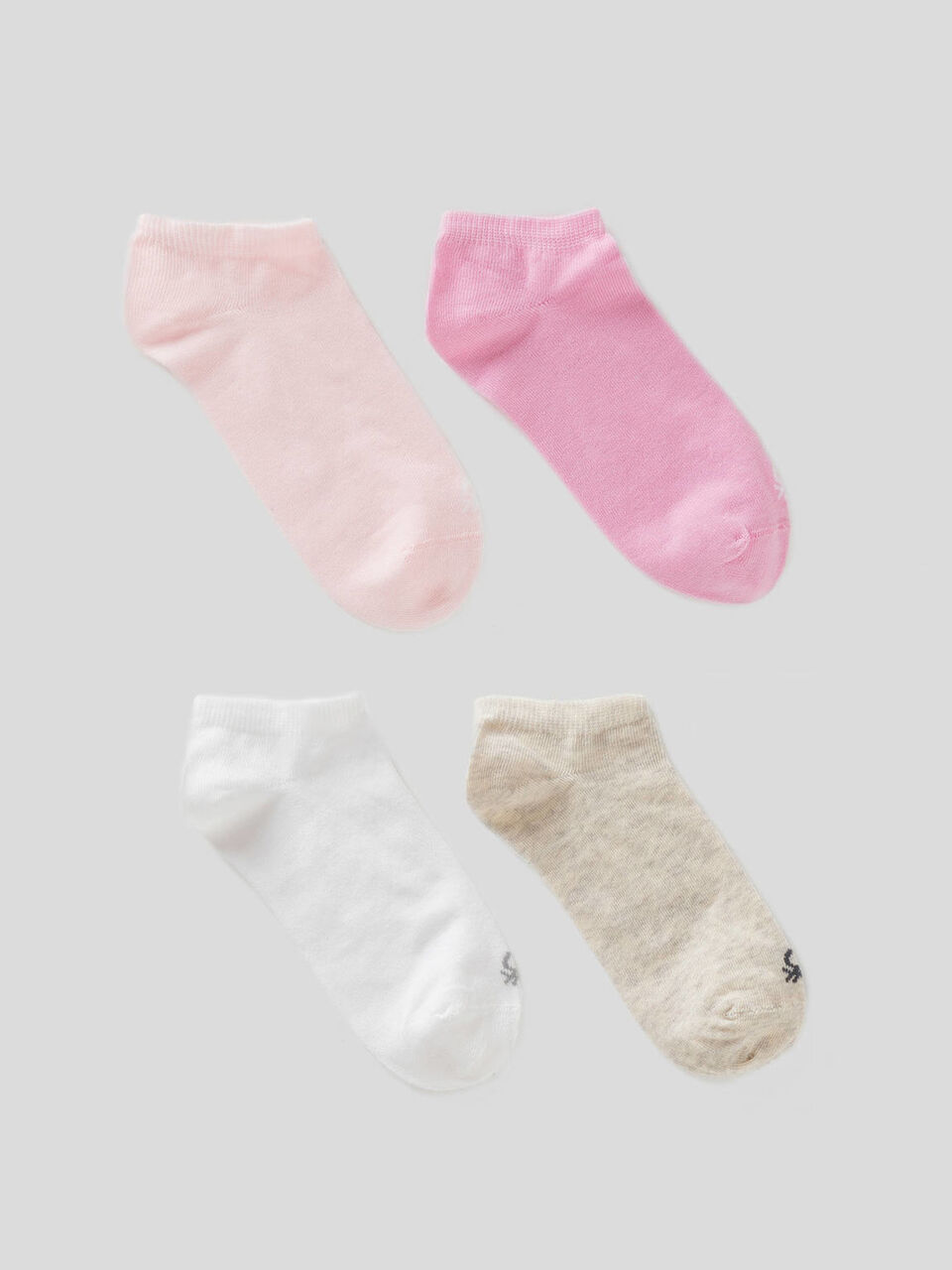 Quatre paires de chaussettes basses image number 1