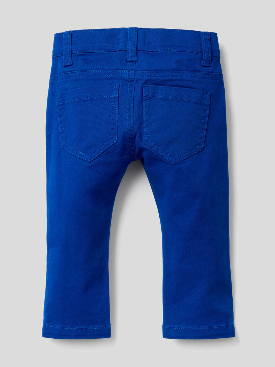 Pantalon coupe slim en coton stretch image number 2
