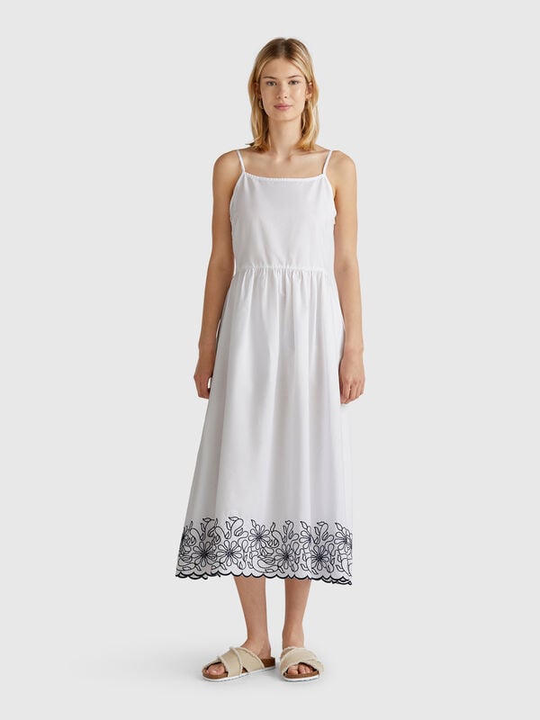 Robe avec broderie florale Femme