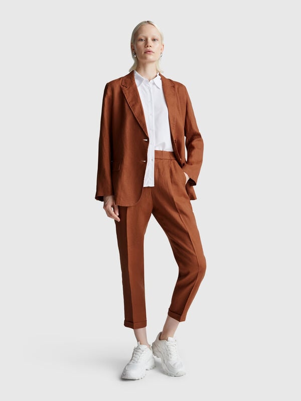 Pantalon coupe régulière en pur lin Femme