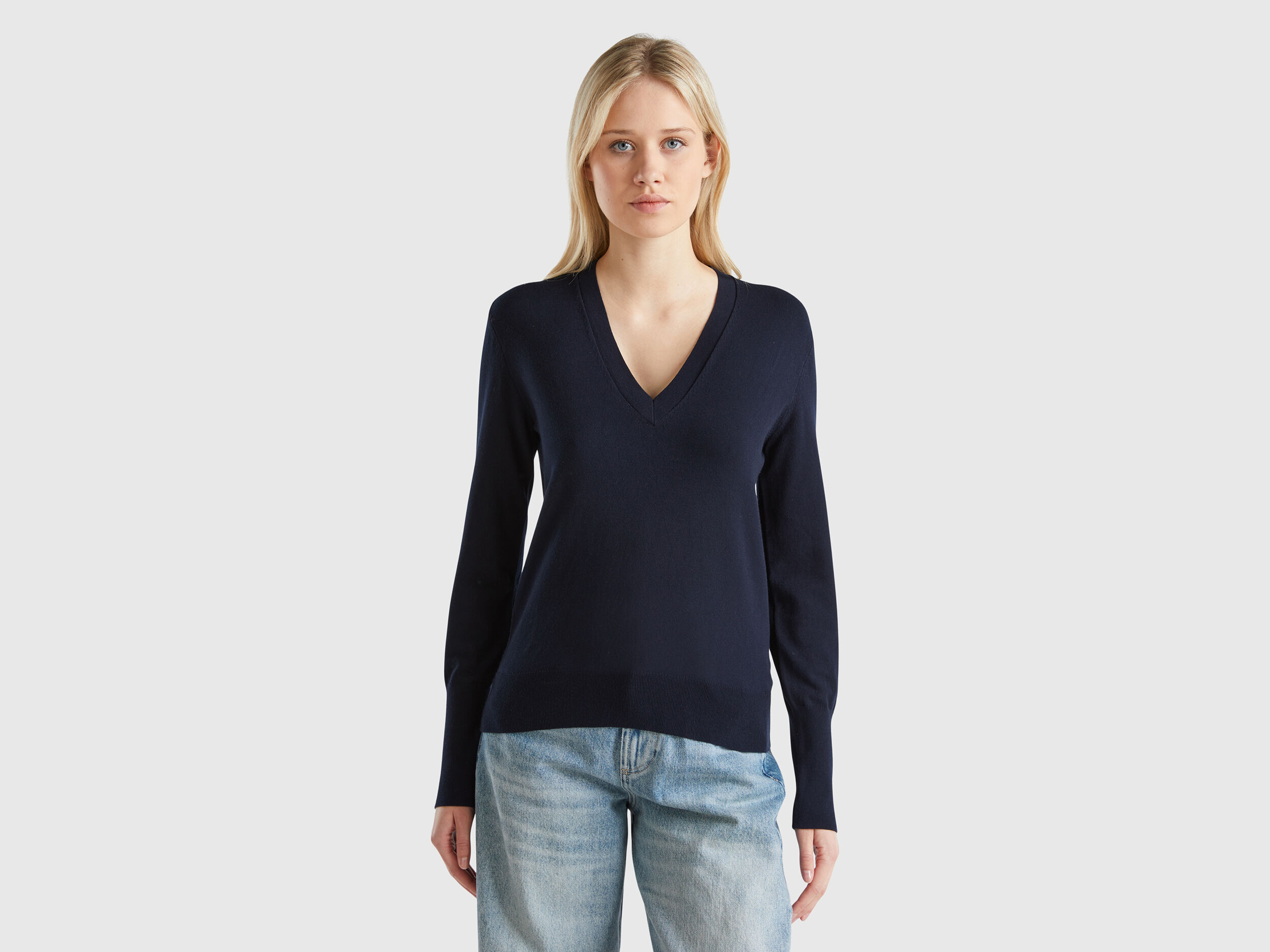 Pulls Col en V Femme Nouvelle Collection 2024 Benetton