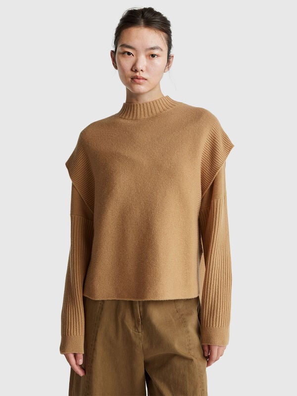 Gilet col roulé en laine mélangée Femme