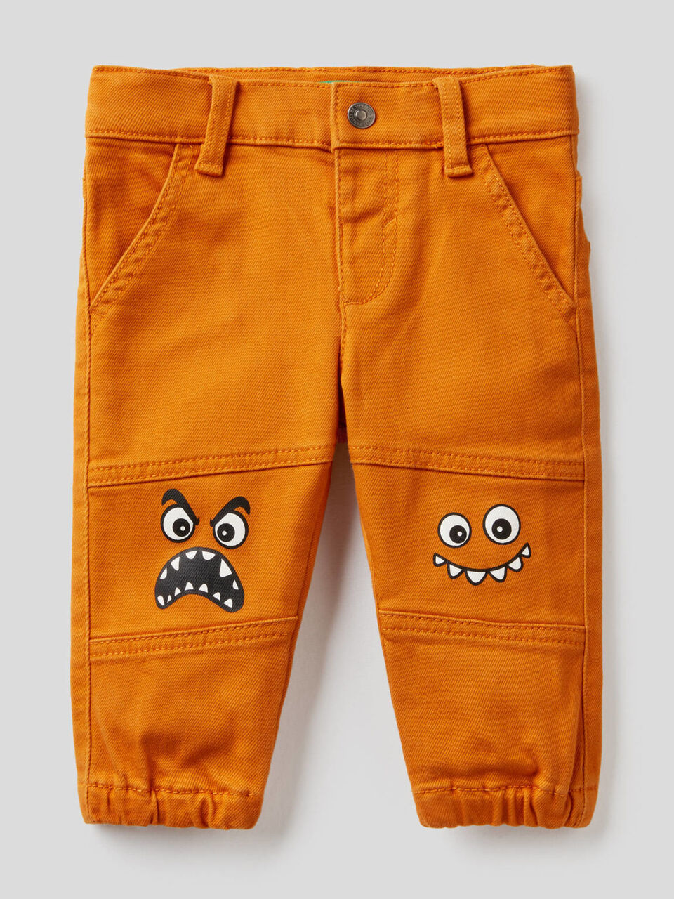 Pantalon avec personnages imprimés image number 1