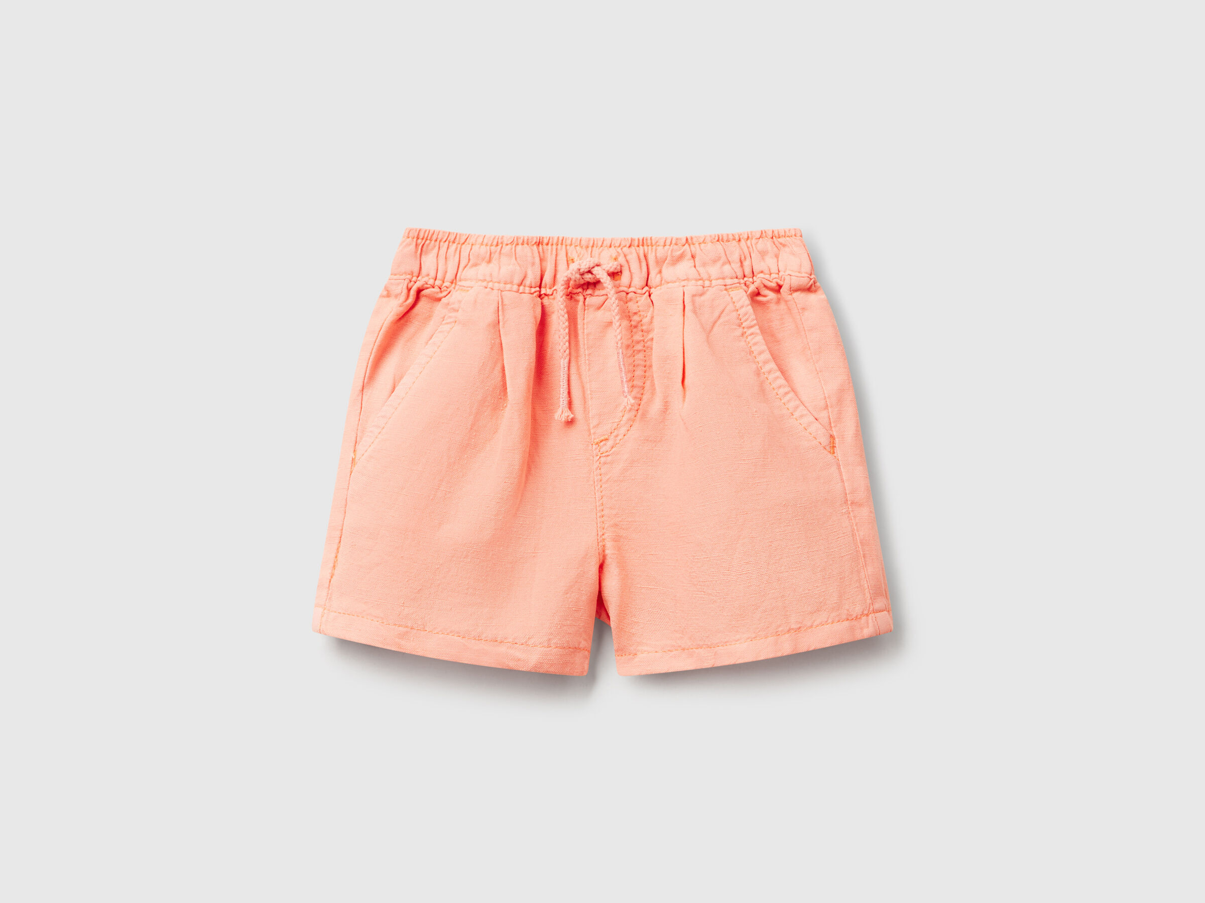 SHORTS Naissancede image number 0