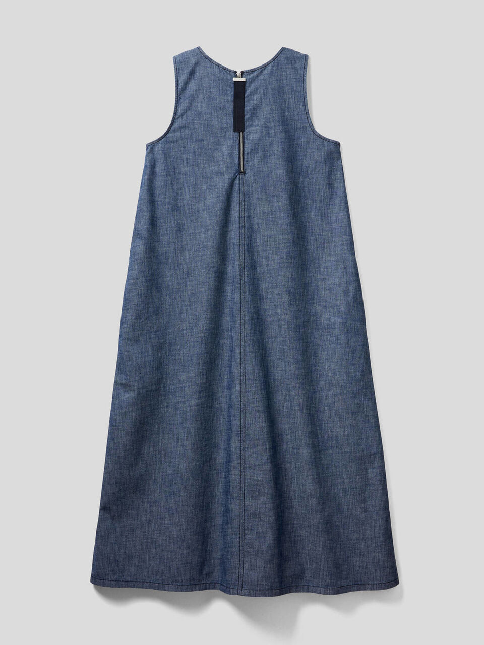 Grande robe sans manches effet jeans image number 2