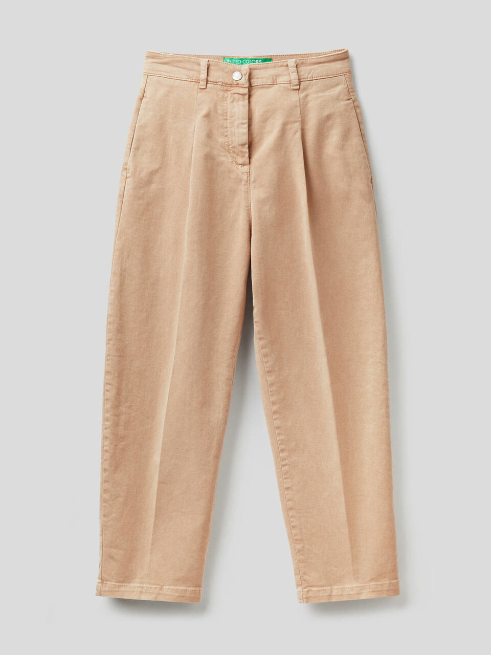 Pantalon coupe carrot avec plis image number 1