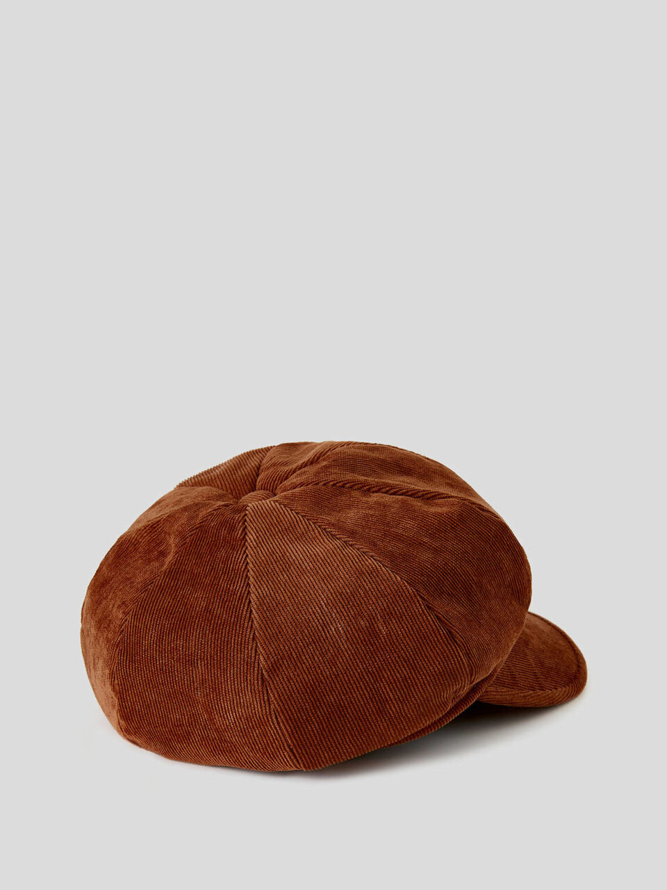 Béret à visière en velours image number 2