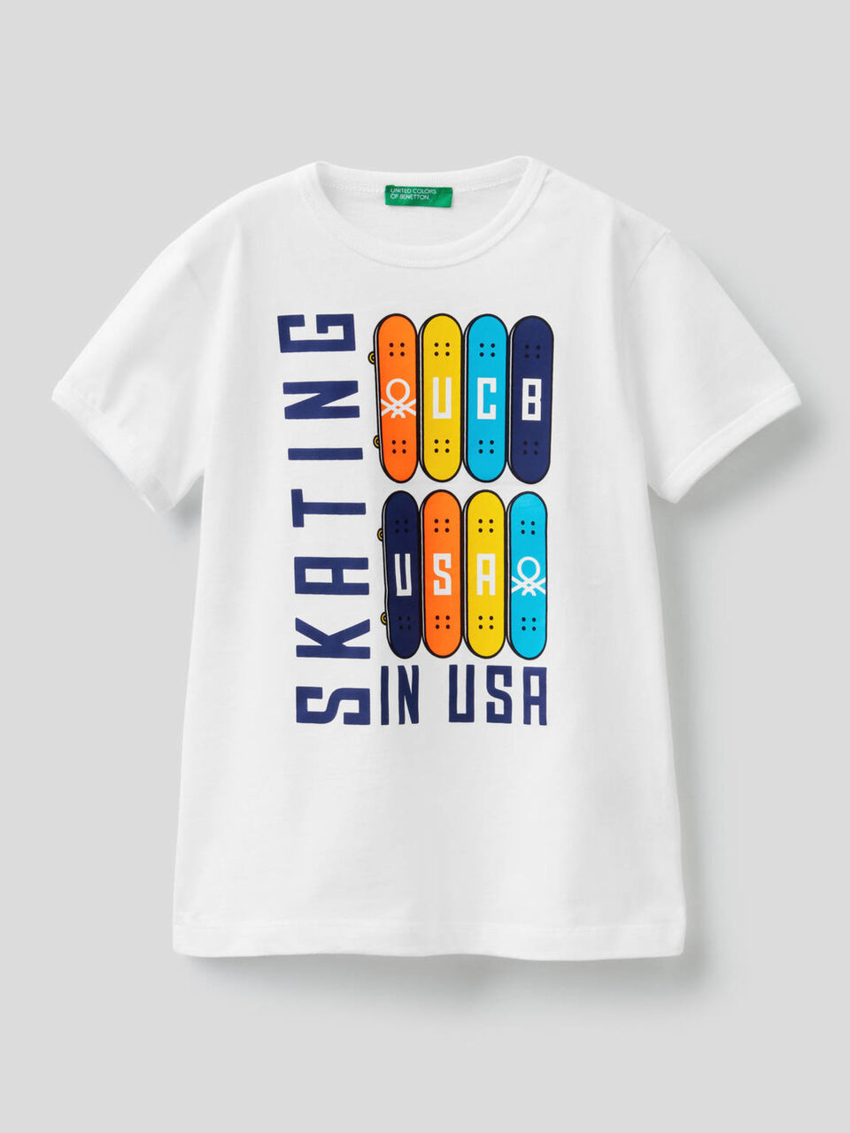 T-shirt avec grand imprimé skateboard image number 1