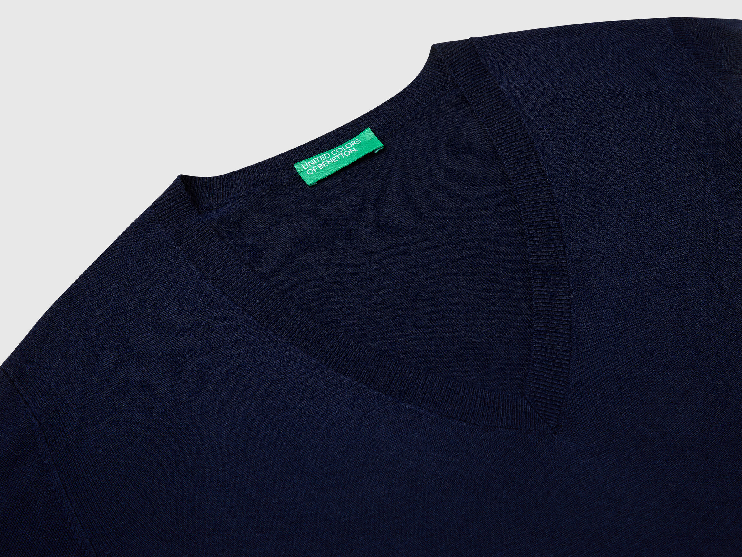 V NECK SWEATER L/S Femme image number 5