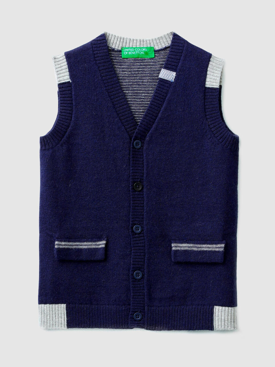 Pull sans manches avec boutons image number 1